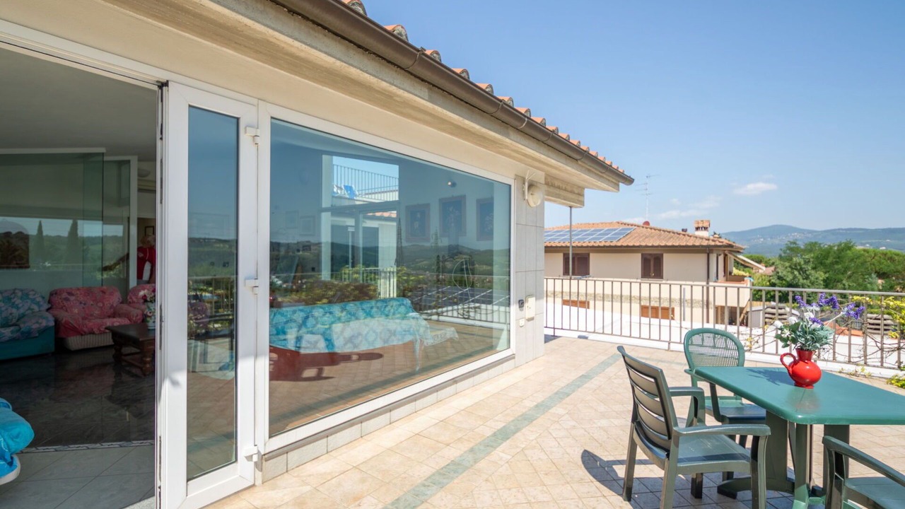 Photo of Patio Balcony in Bobolino