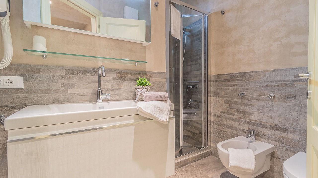 Photo of Bathroom in Varenna