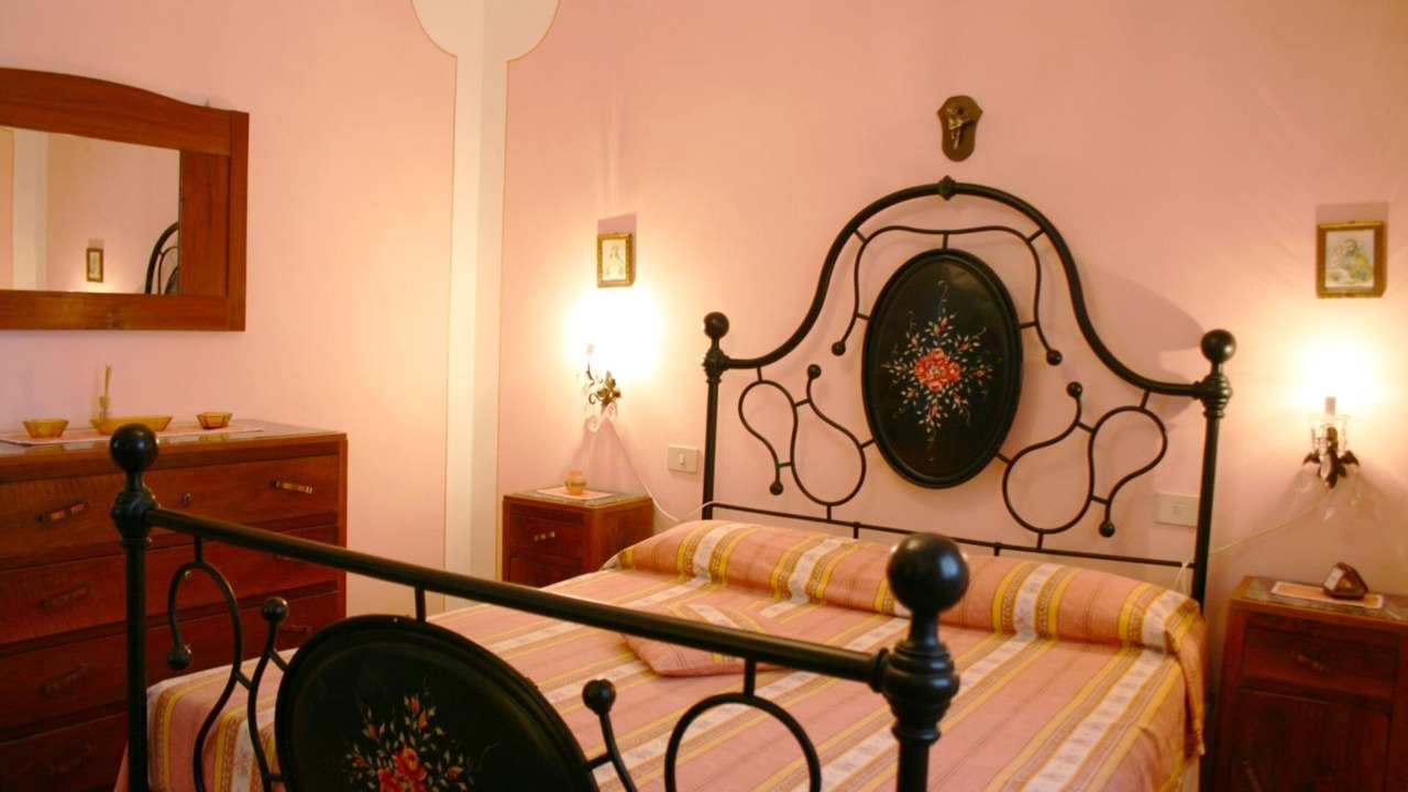 Photo of Bedroom in Montepulciano