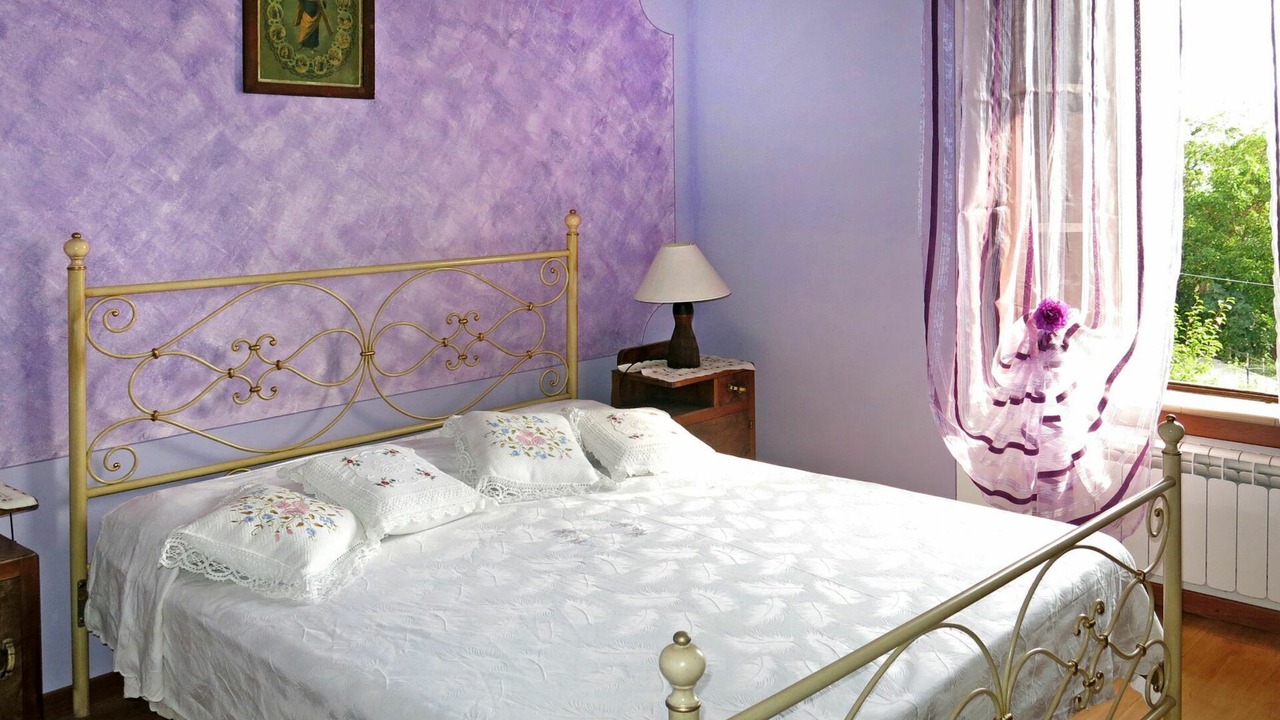 Photo of Bedroom in Villa Collemandina