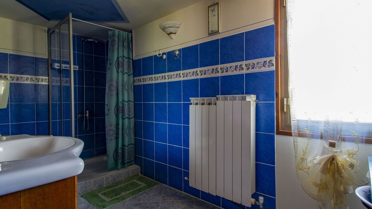Photo of Bathroom in Villa Collemandina