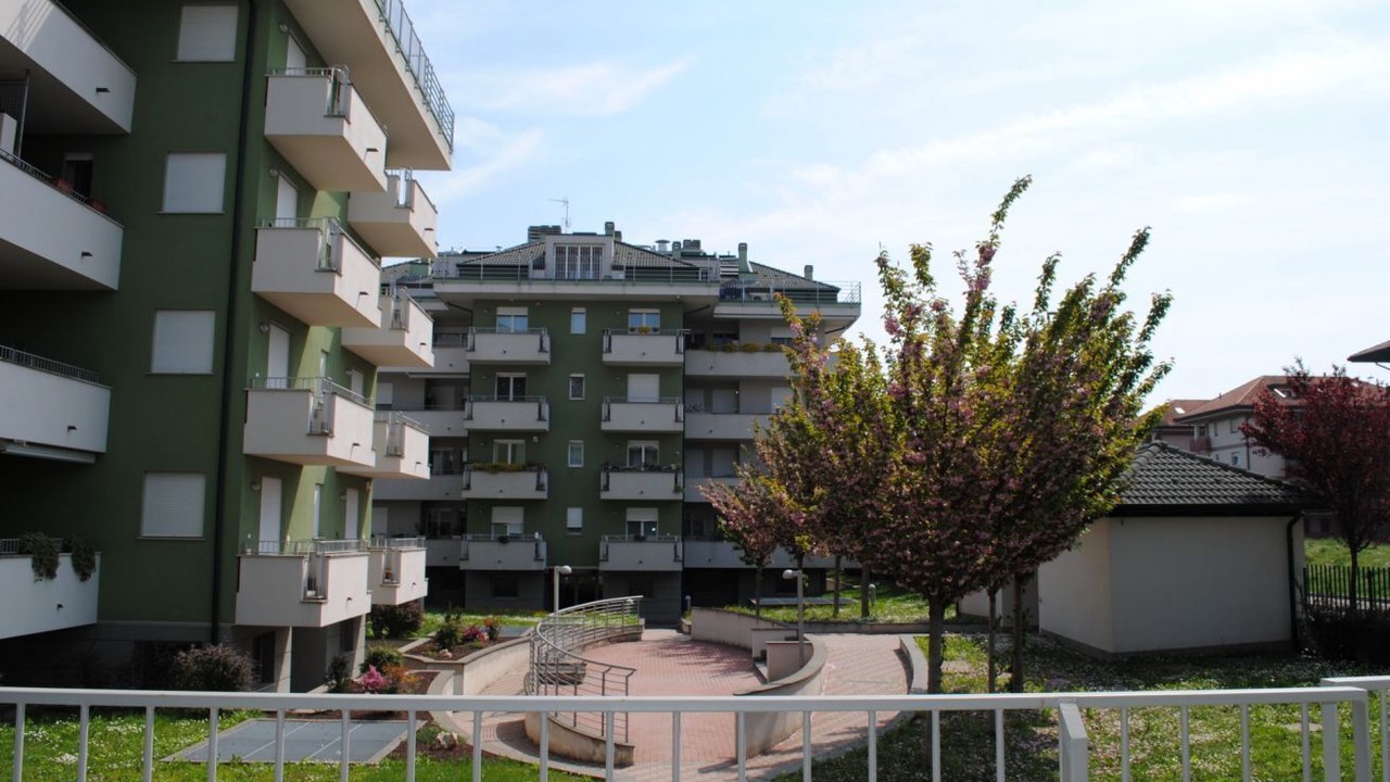 Photo of Outdoor in Rho