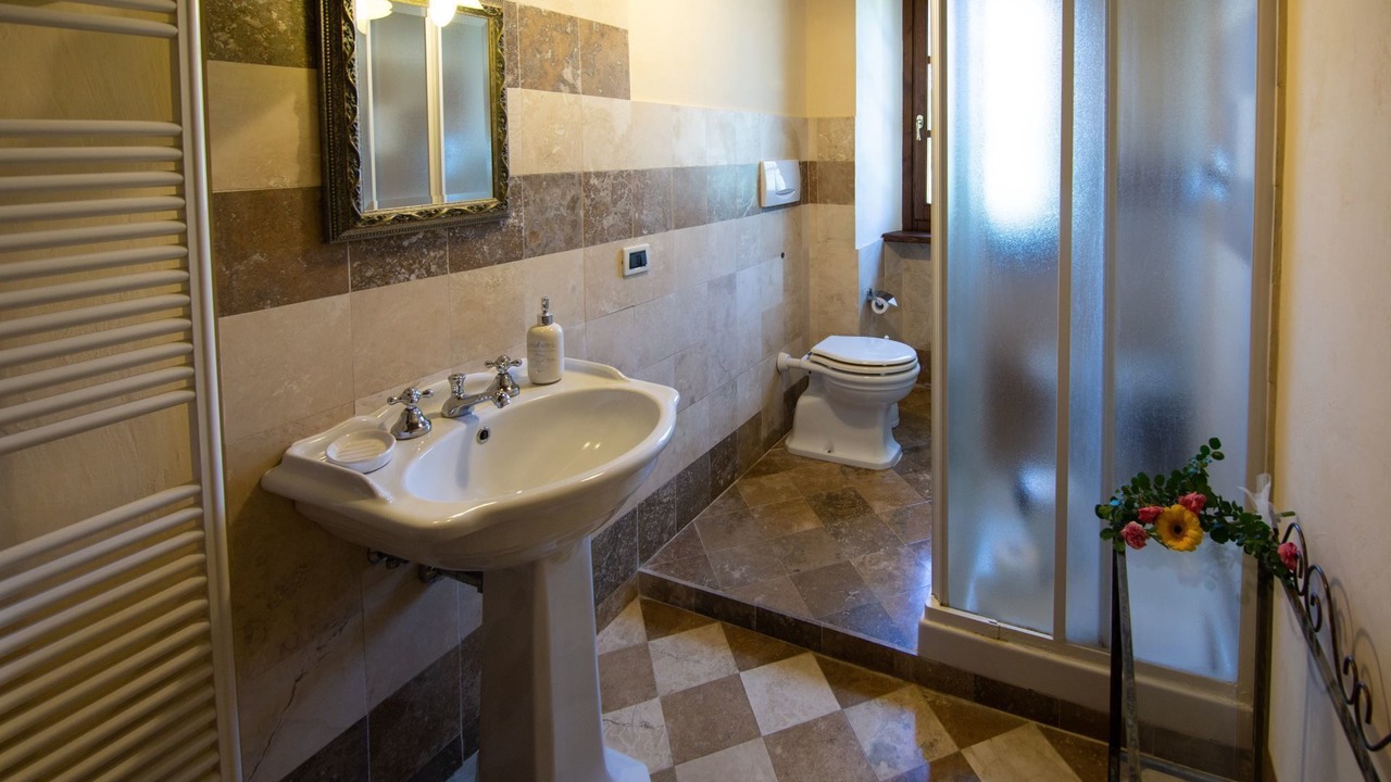 Photo of Bathroom in Castiglion Fiorentino