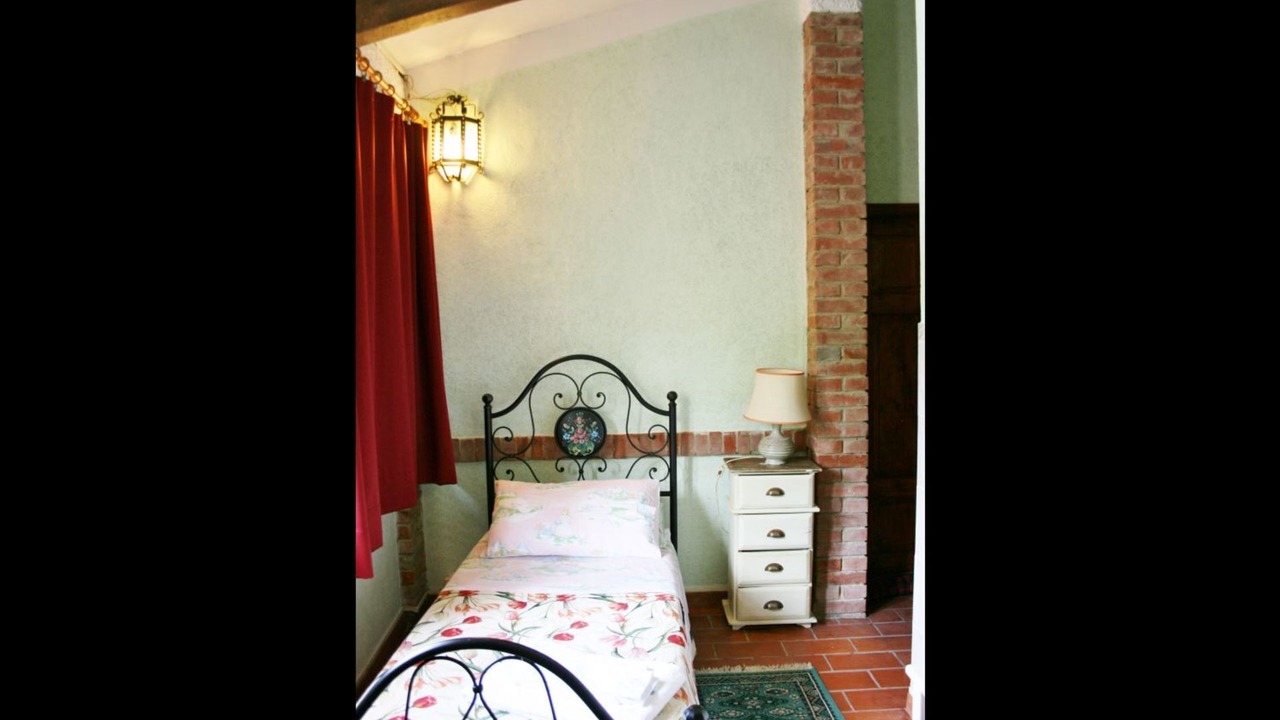 Photo of Bedroom in Civitella in Val di Chiana