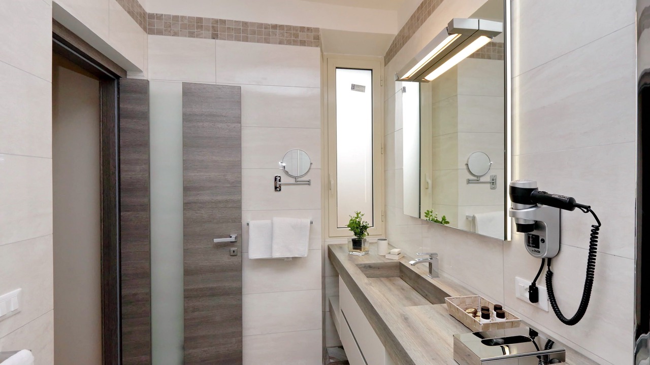 Photo of Bathroom in Rione XVI Ludovisi