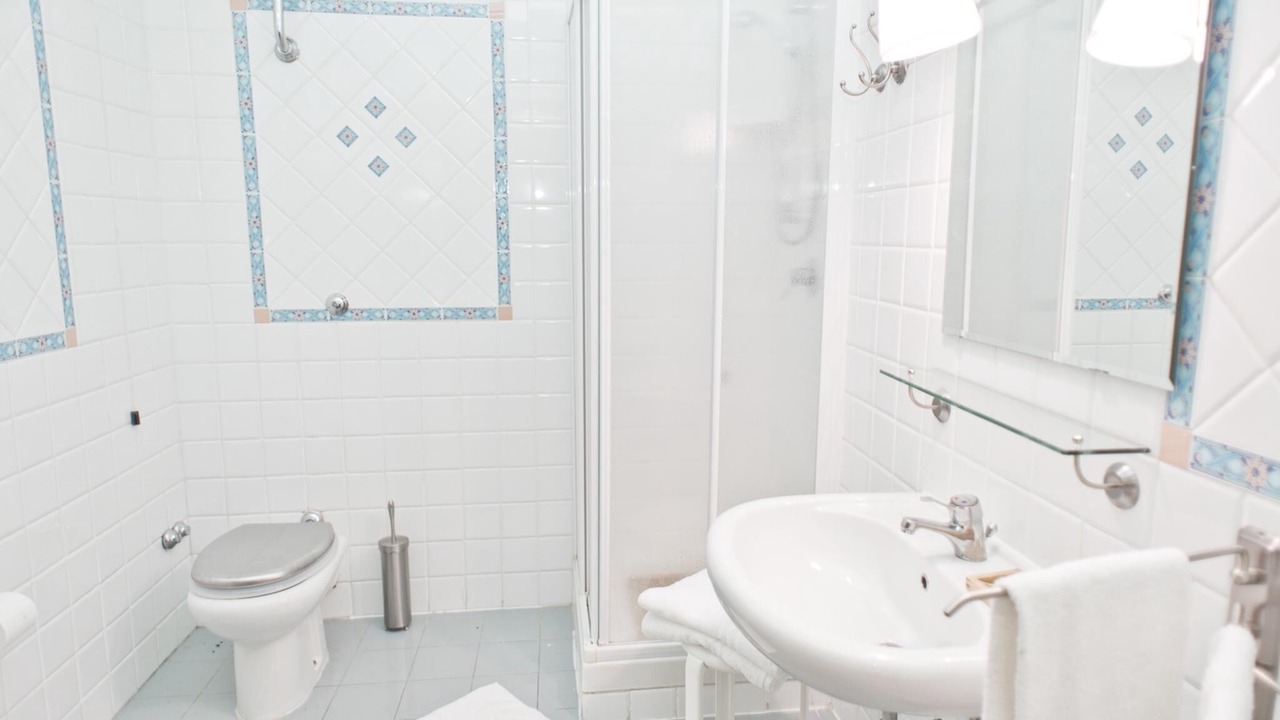 Photo of Bathroom in Castagno