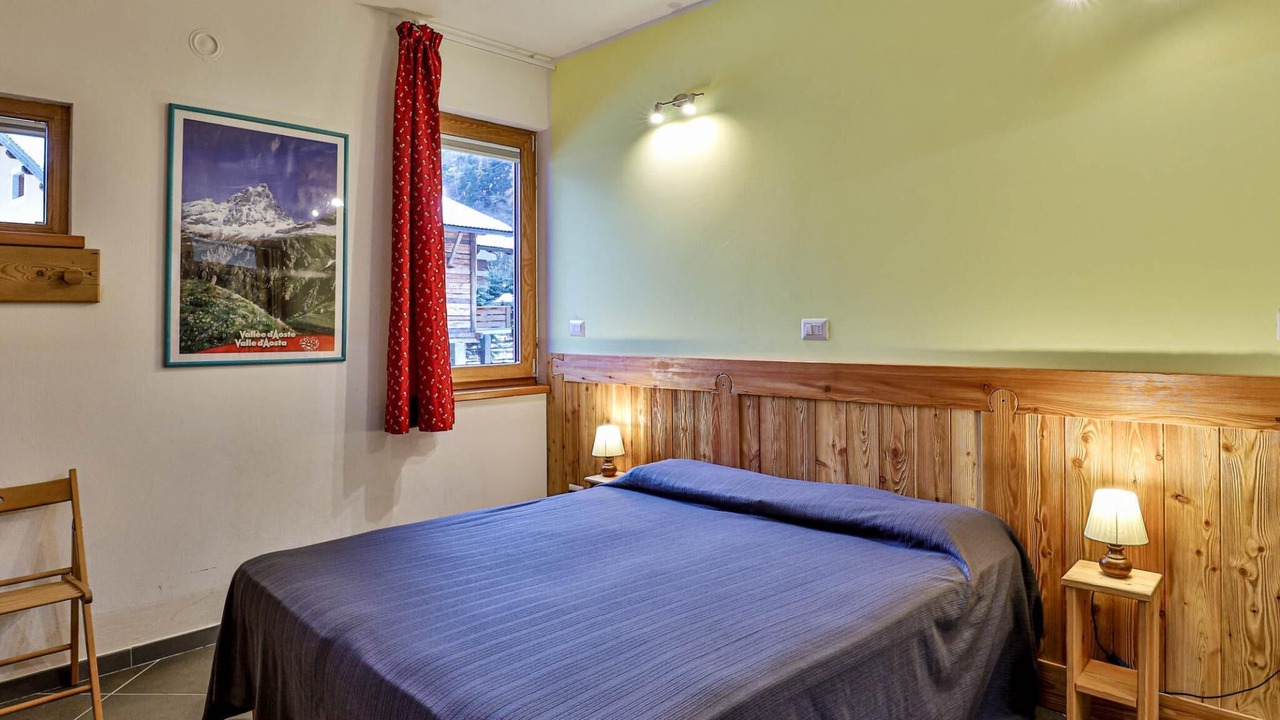 Photo of Bedroom in Antey-Saint-Andre