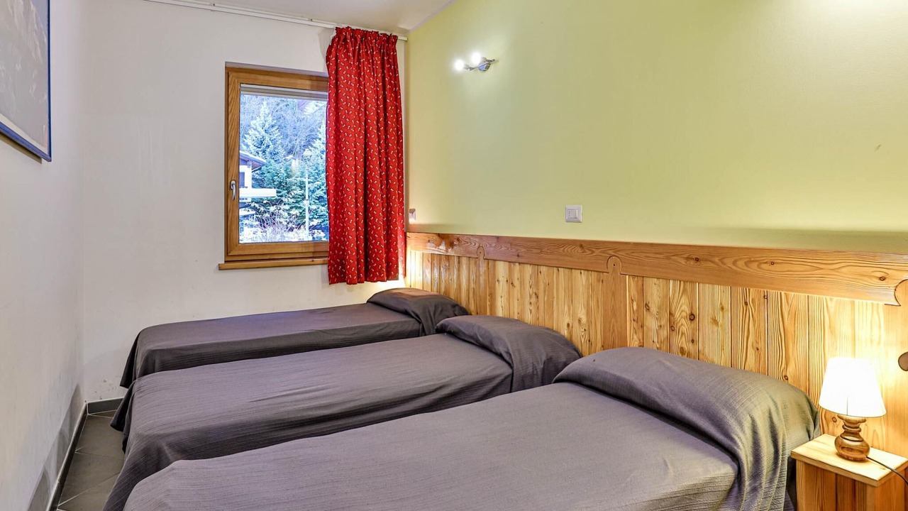 Photo of Bedroom in Antey-Saint-Andre