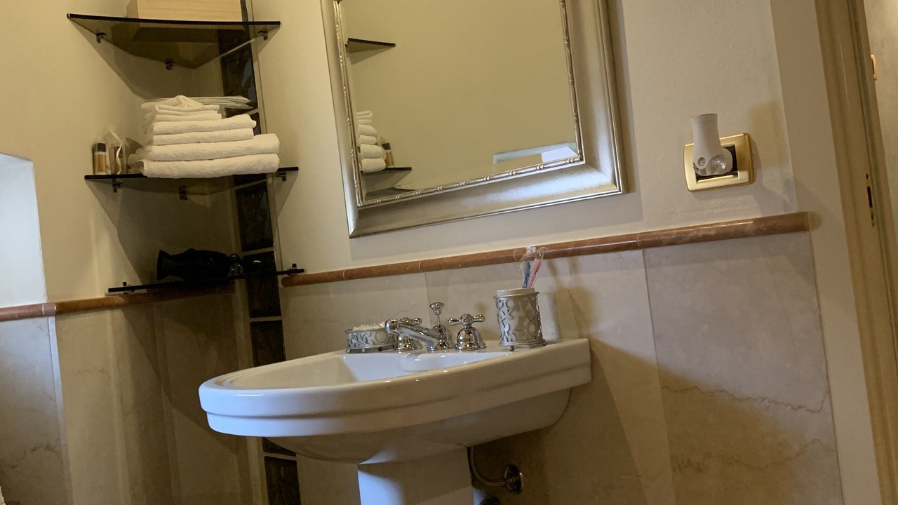 Photo of Bathroom in Chiari