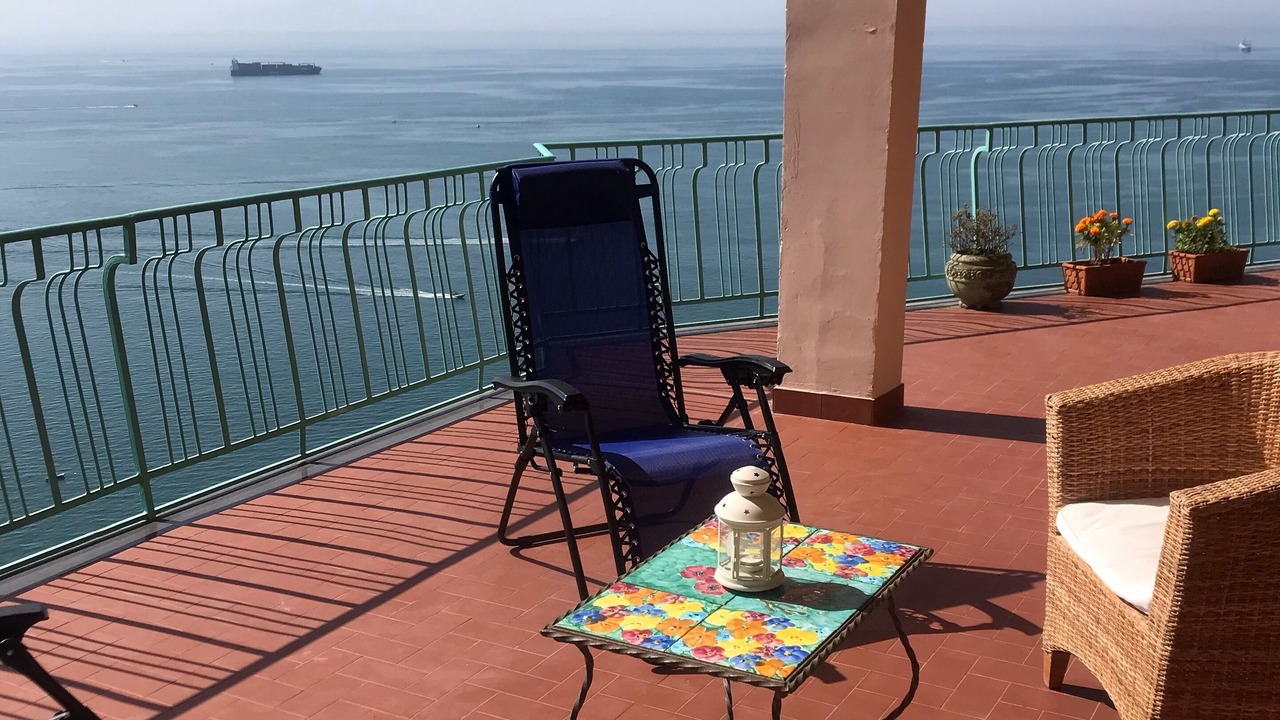 Photo of Patio Balcony in Raito