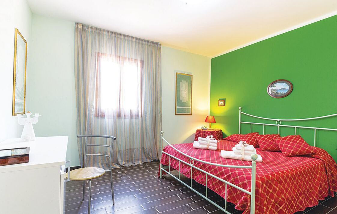 Photo of Bedroom in Laureana Cilento