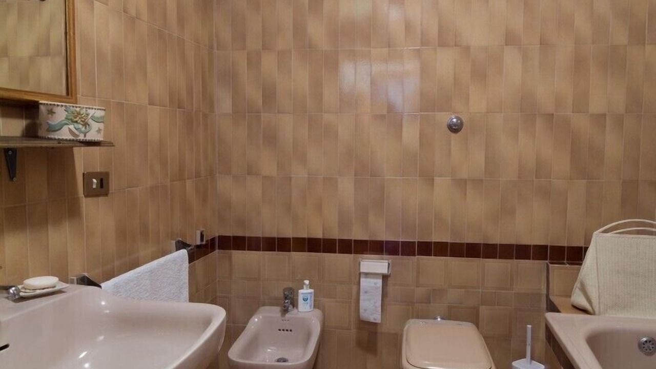 Photo of Bathroom in Santa Vittoria in Matenano