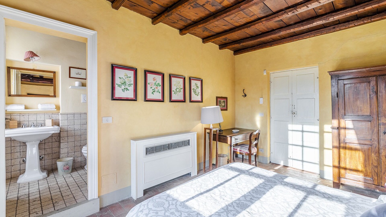 Photo of Bedroom in Casale Monferrato