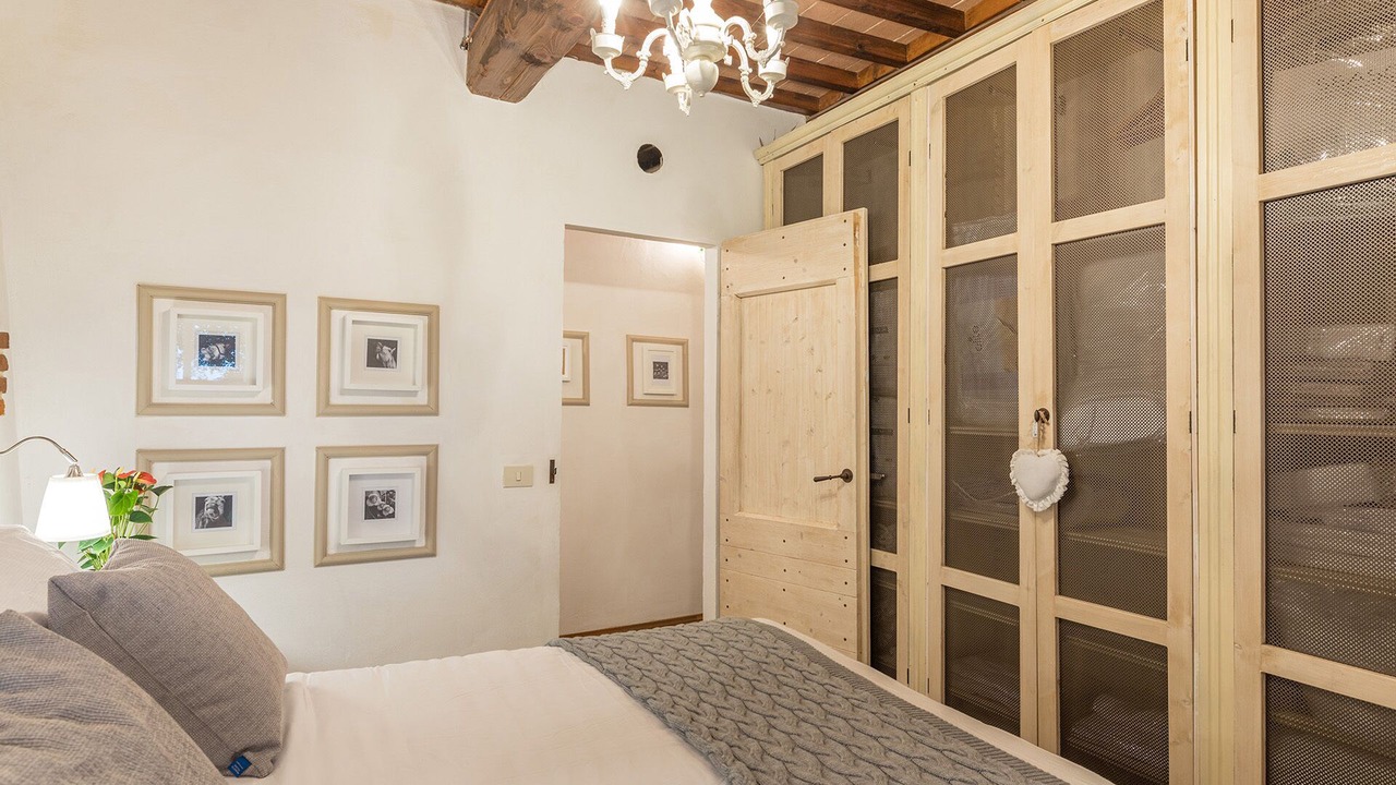 Photo of Bedroom in Arezzo