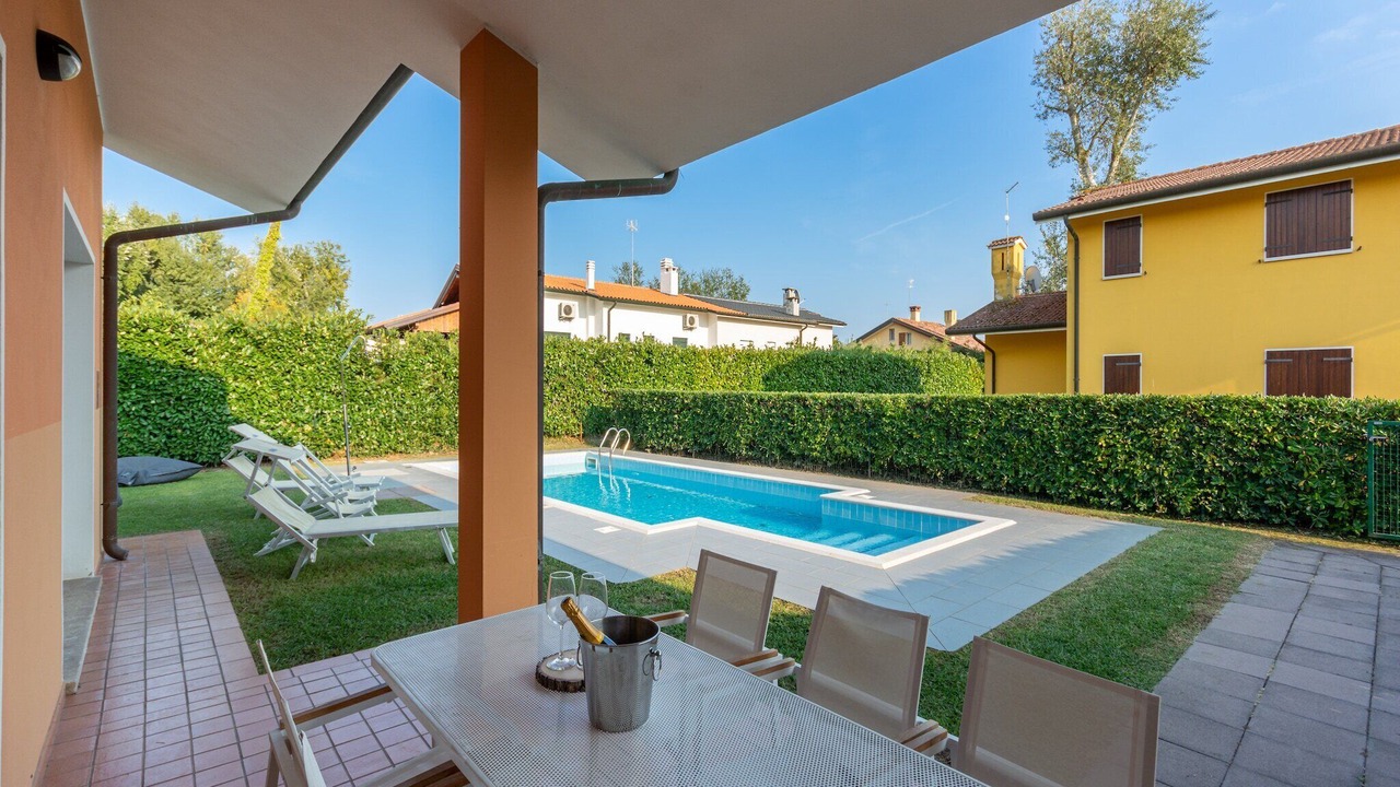 Photo of Patio Balcony in Isola Albarella