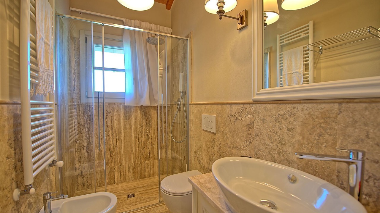 Photo of Bathroom in Vinci