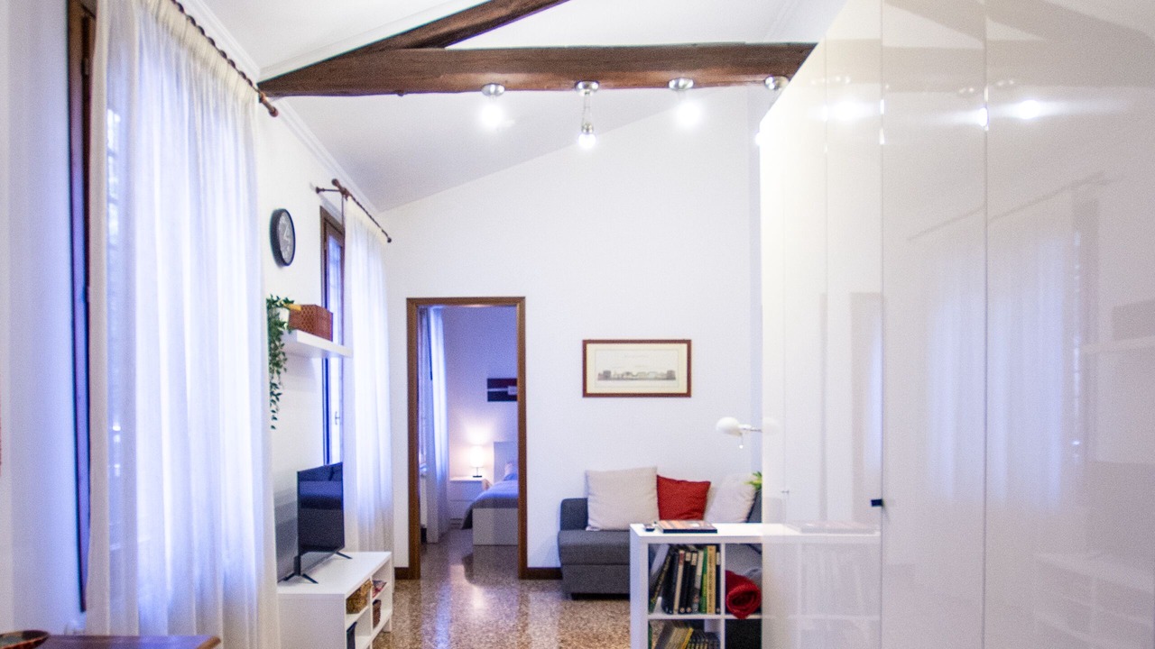 Photo of Livingroom in Historic Centre