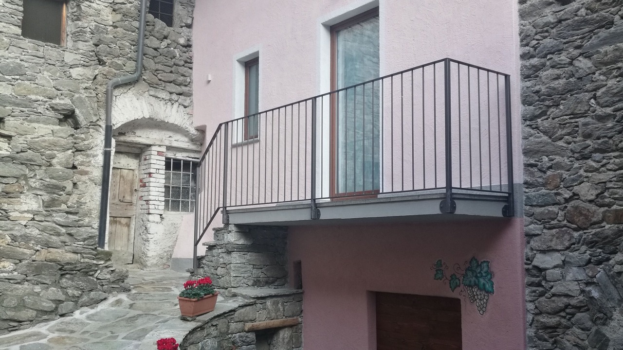 Photo of Outdoor in Arnad