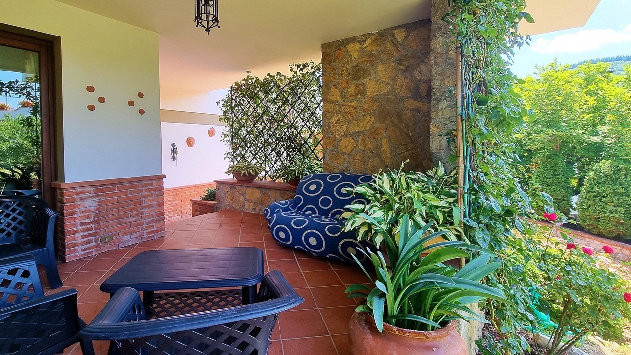 Photo of Patio Balcony in Piazza al Serchio