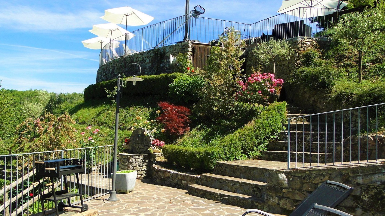 Photo of Patio Balcony in Molazzana
