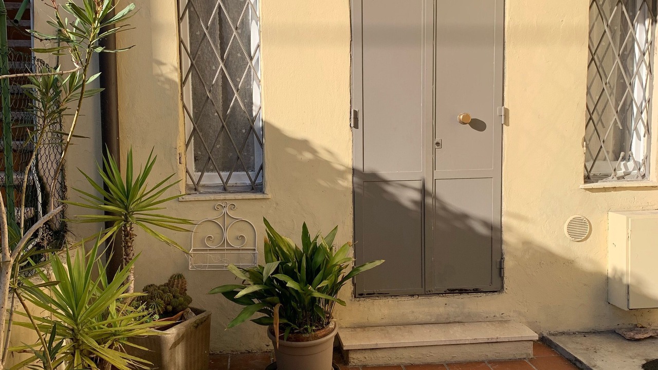 Photo of Outdoor in Est