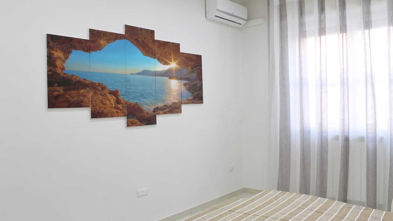 Photo of Bedroom in Naples