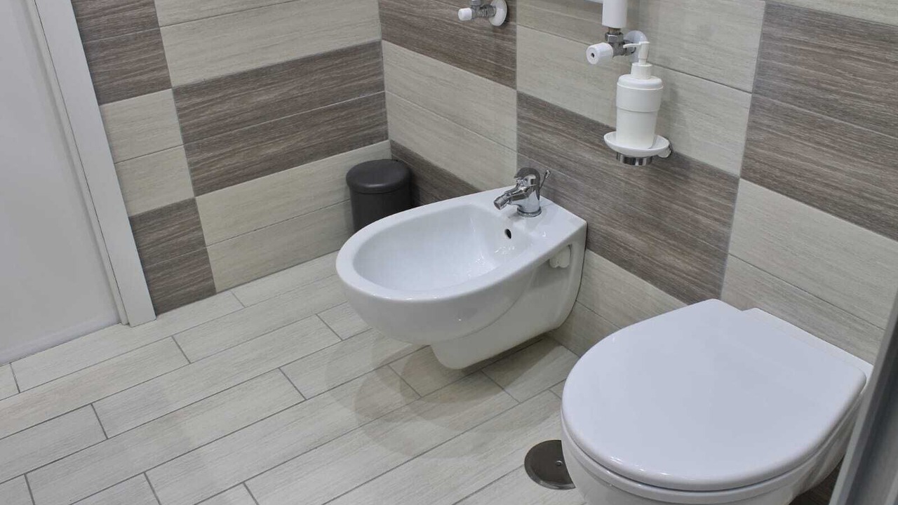 Photo of Bathroom in Naples