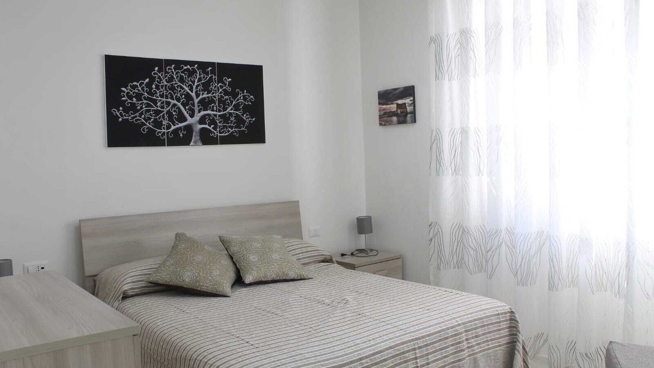 Photo of Bedroom in Naples