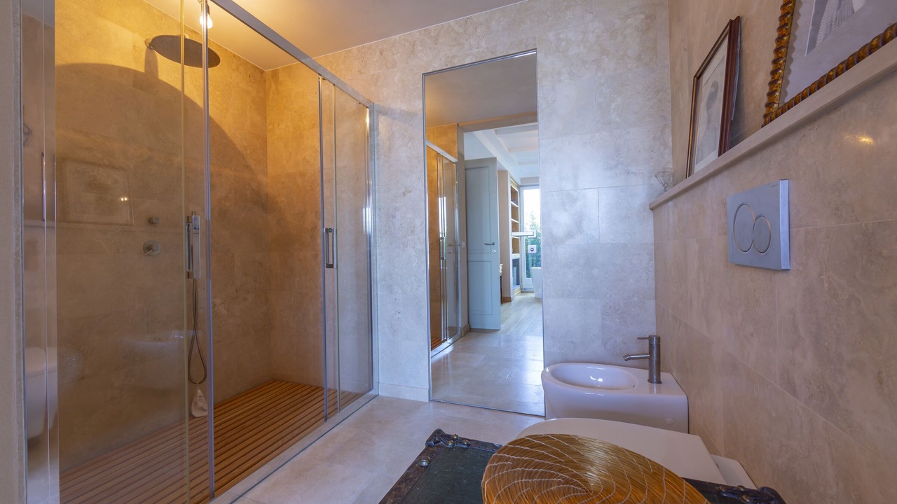Photo of Bathroom in Belgirate