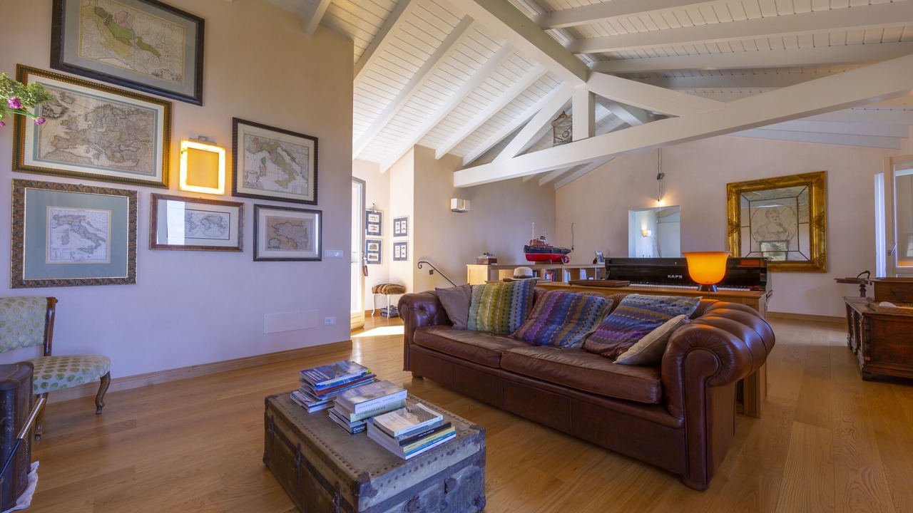 Photo of Livingroom in Belgirate