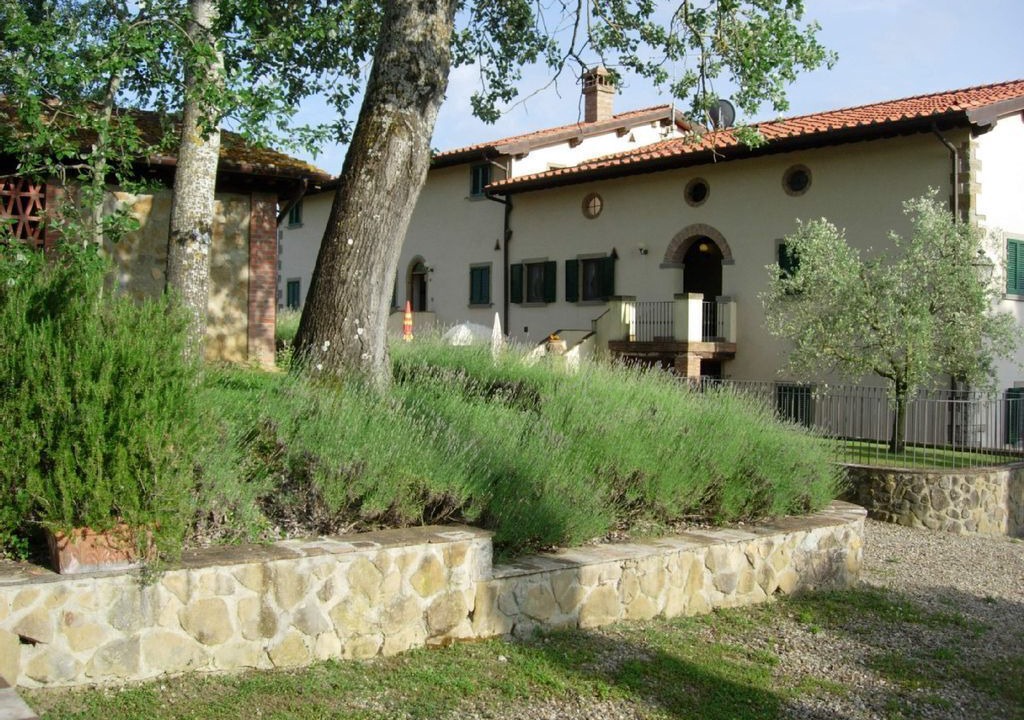 Photo of Outdoor in Poppi