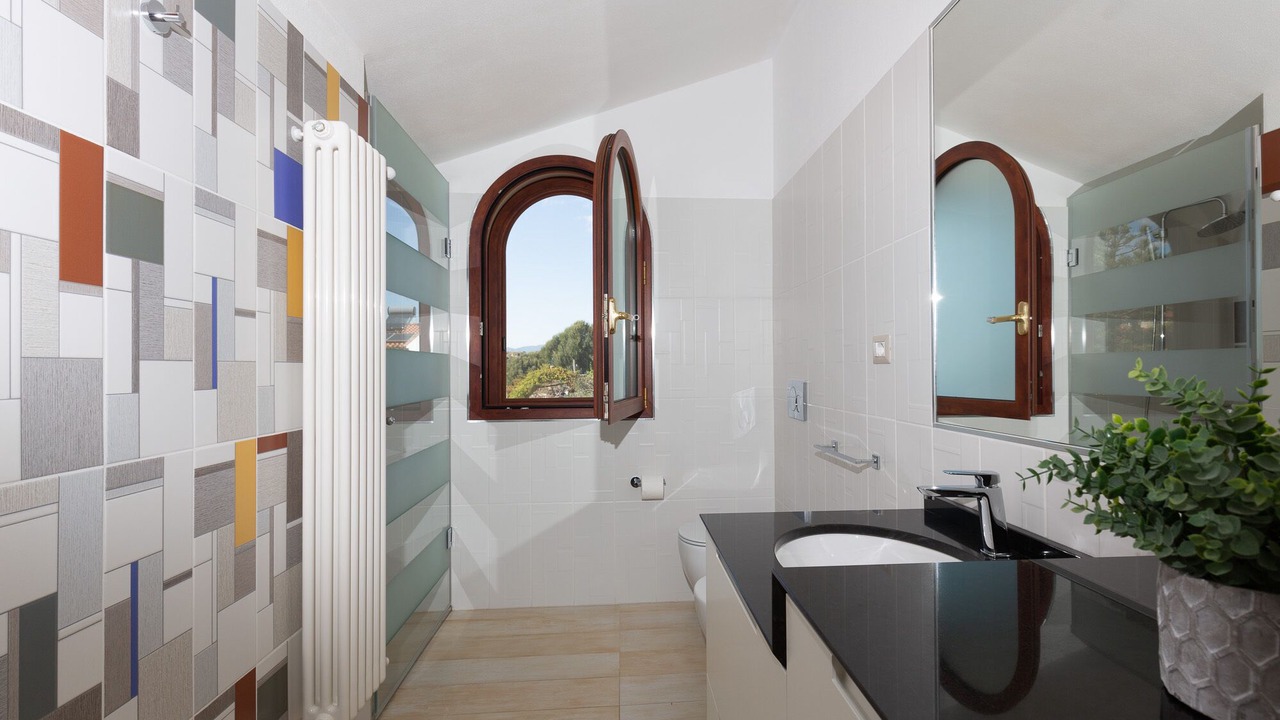 Photo of Bathroom in Capitana
