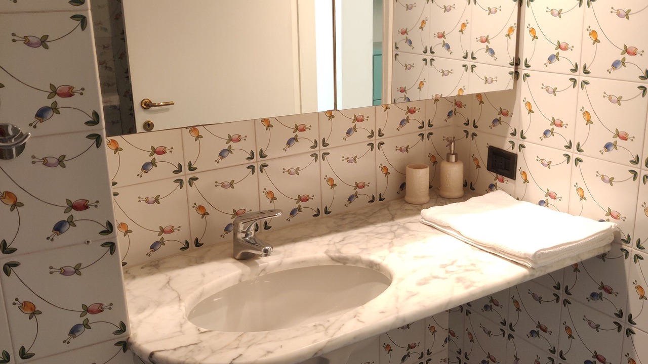 Photo of Bathroom in Carignano