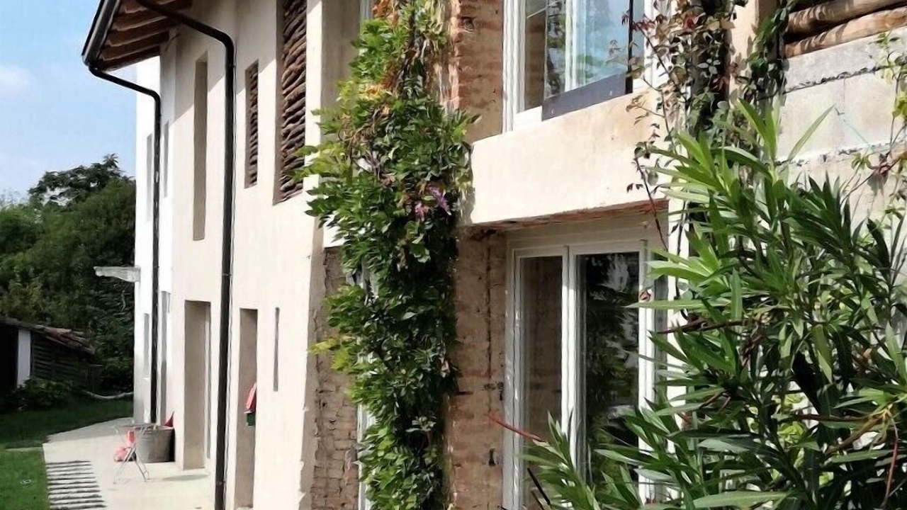 Photo of Outdoor in Novello