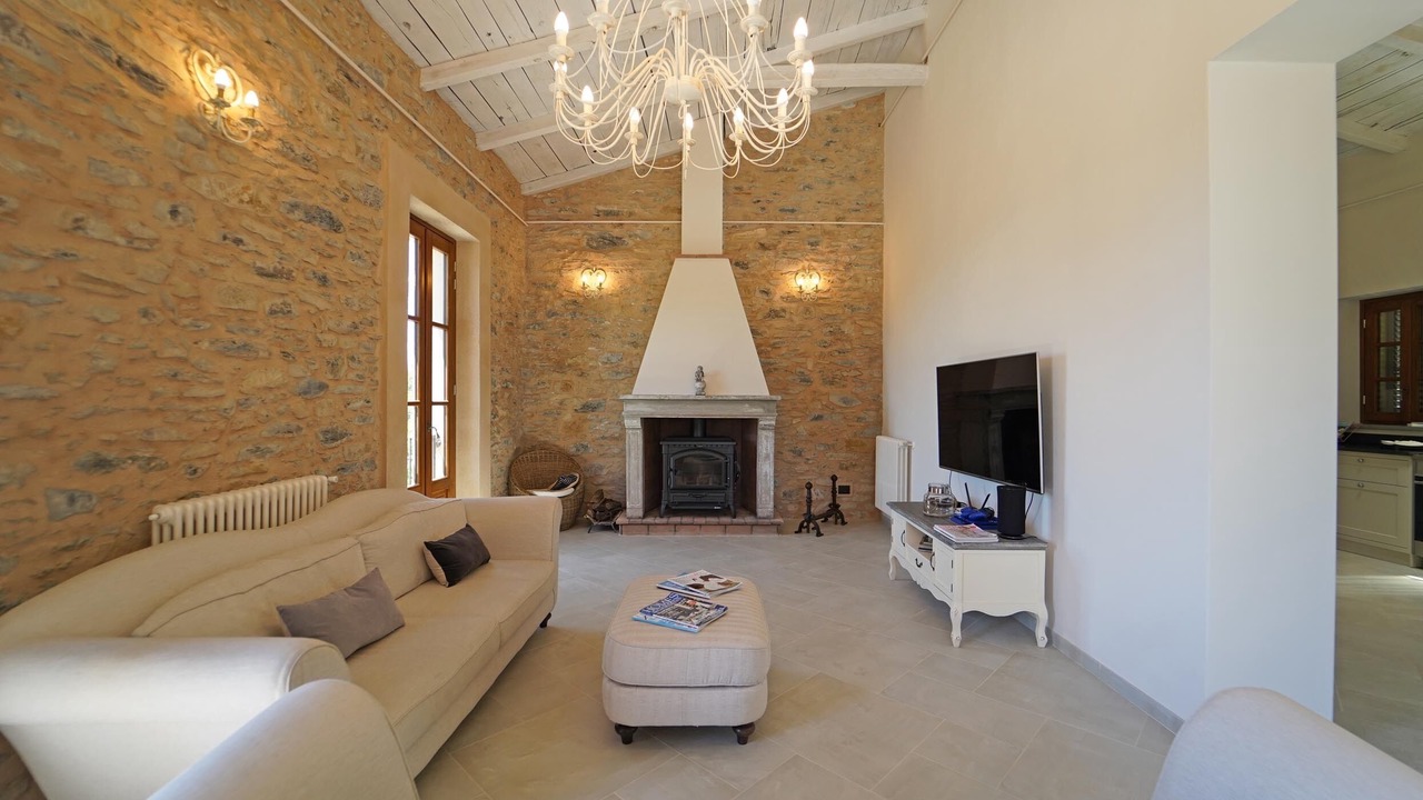 Photo of Livingroom in Licciana Nardi