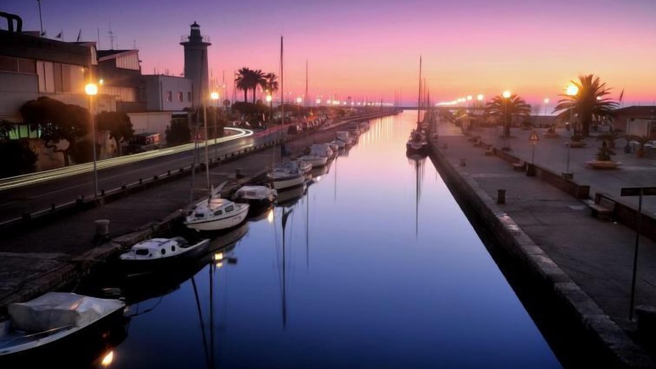 Photo of Others in Viareggio