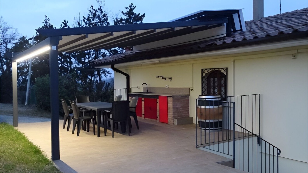 Photo of Outdoor in Corniola