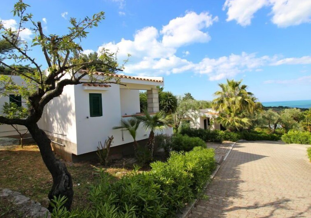 Photo of Buildings in Defensola