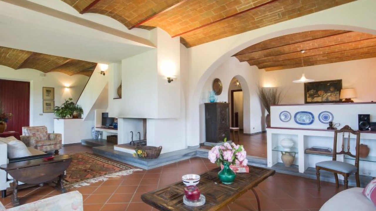 Photo of Livingroom in Lari