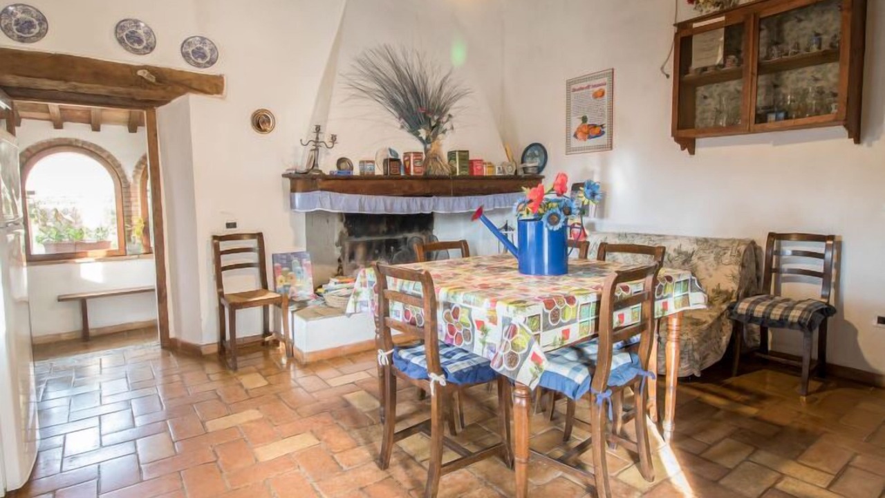 Photo of Bedroom in Seggiano