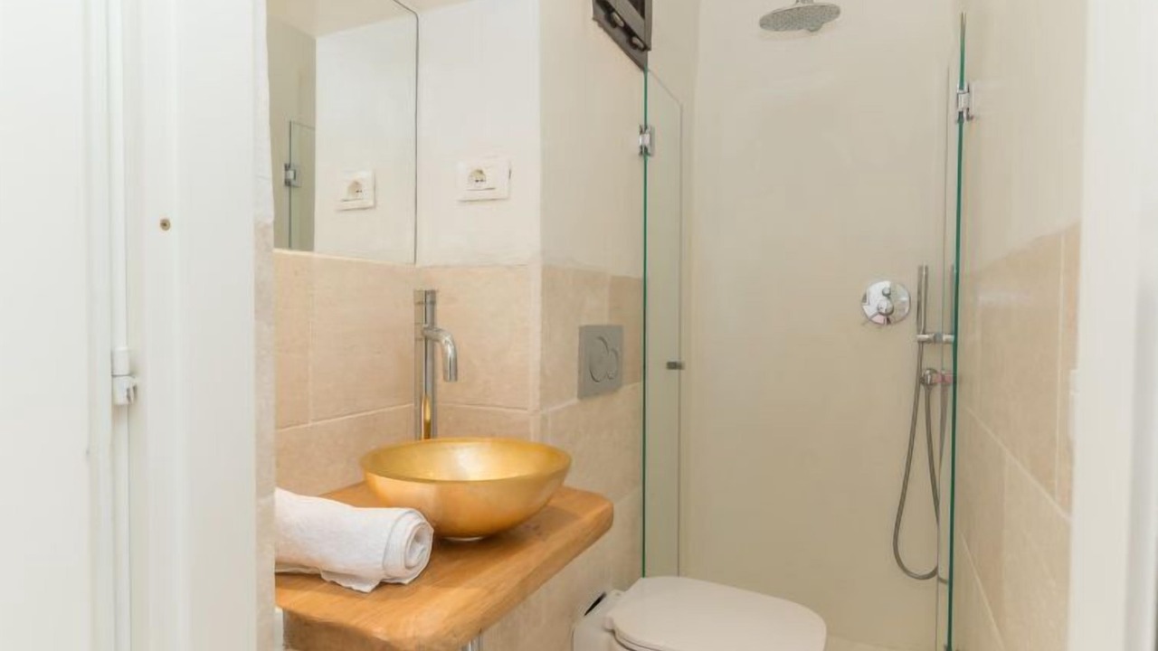 Photo of Bathroom in Pantogia
