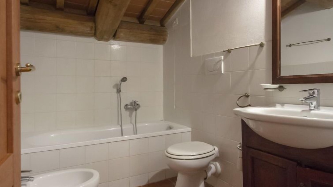 Photo of Bathroom in Serravalle Pistoiese