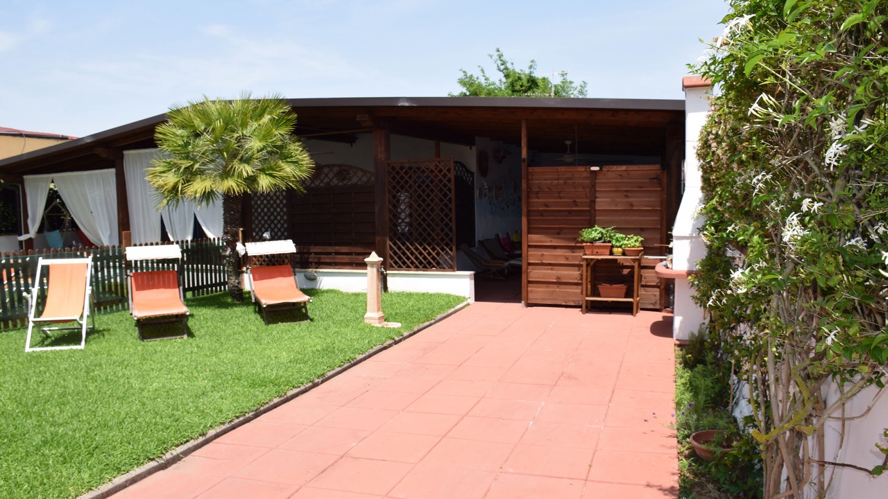 Photo of Patio Balcony in Latina Lido