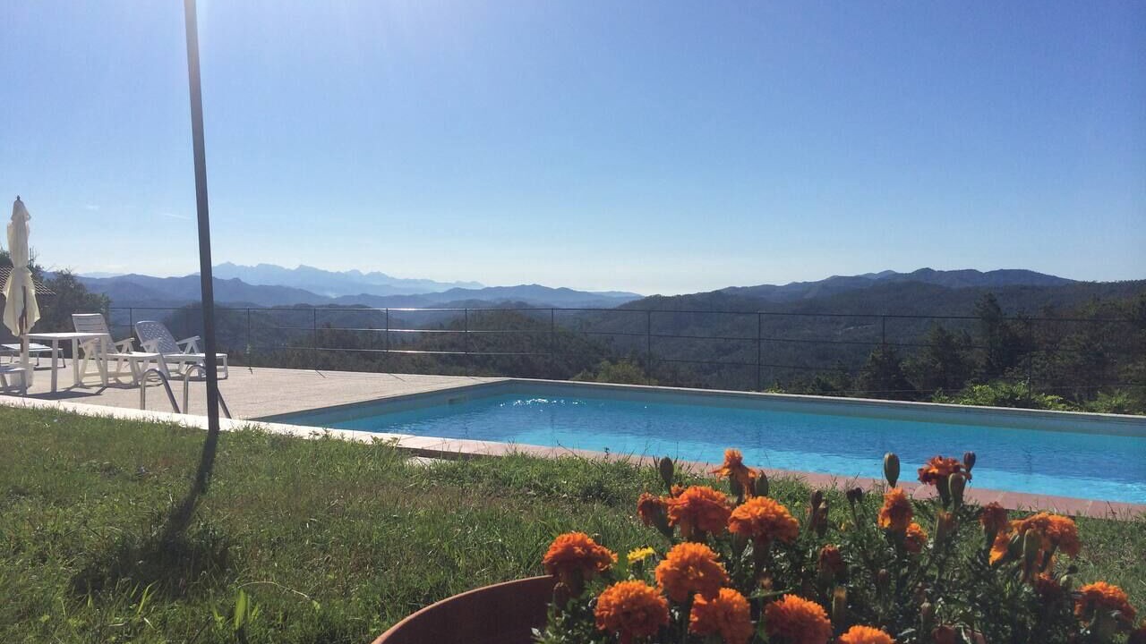 Photo of Outdoor in Carro