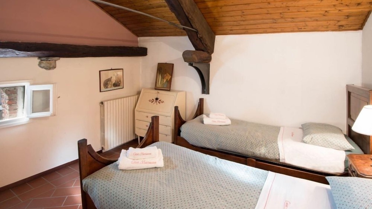 Photo of Bedroom in Brovello-Carpugnino