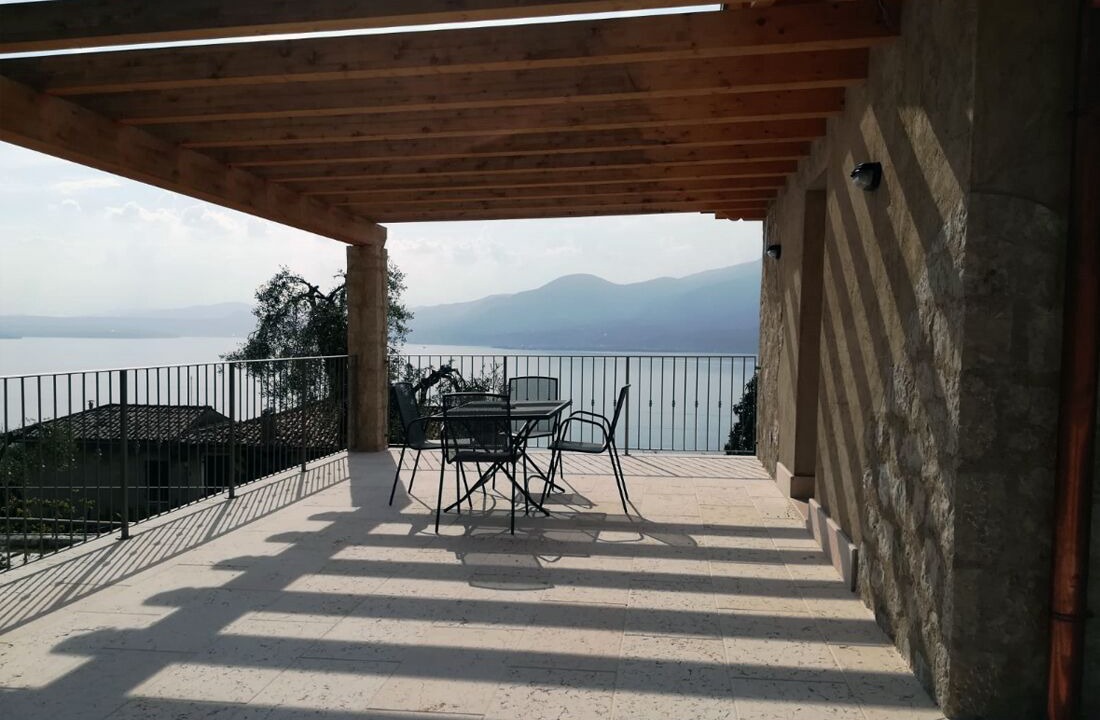 Photo of Patio Balcony in Torri del Benaco