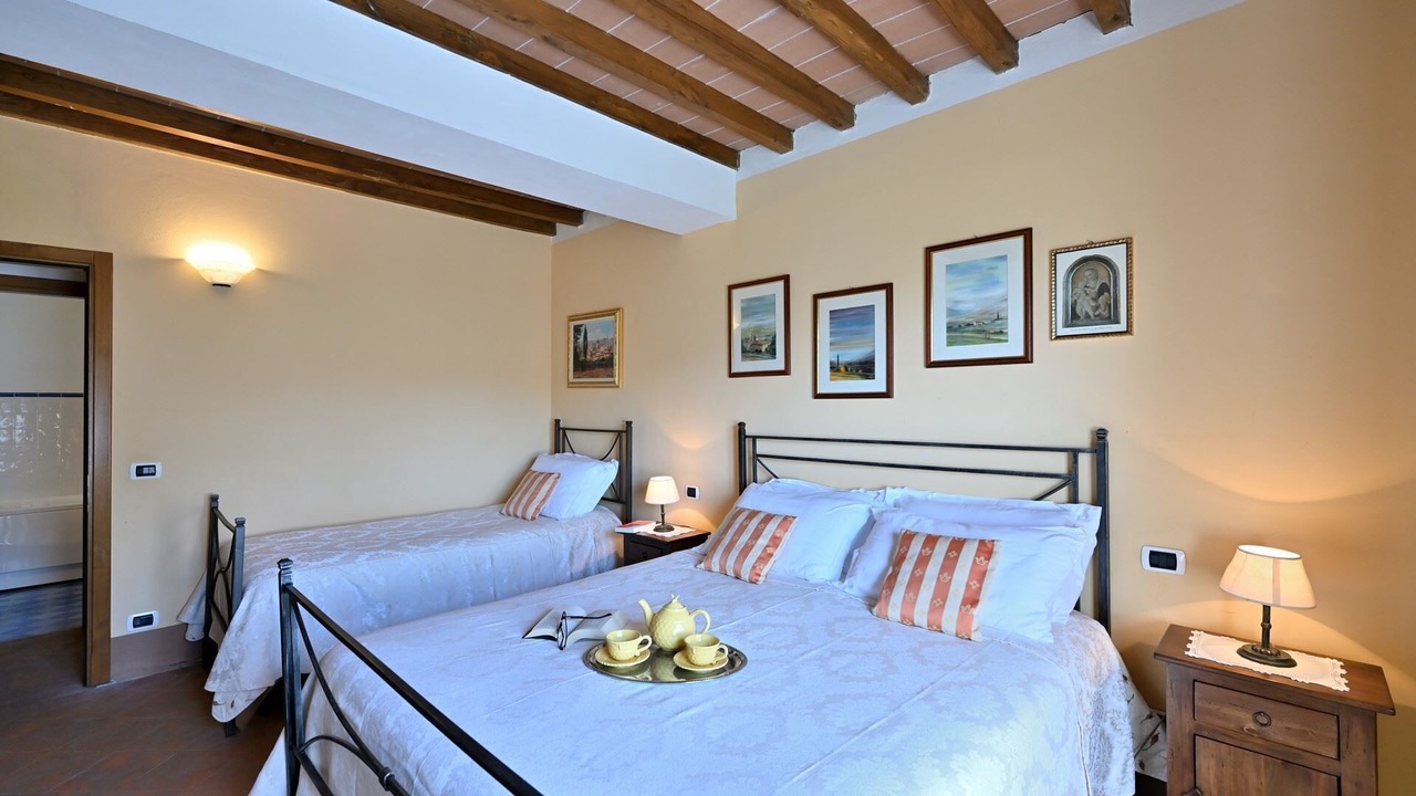 Photo of Bedroom in Poppi