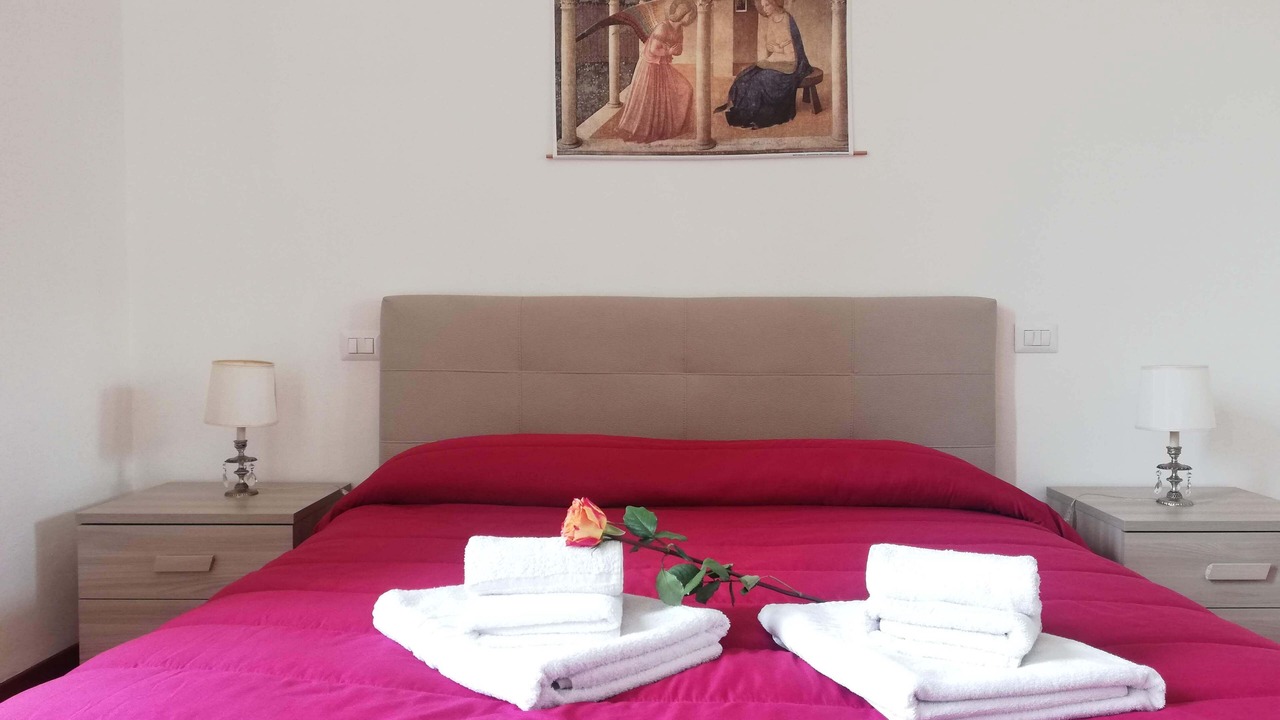 Photo of Bedroom in Arezzo