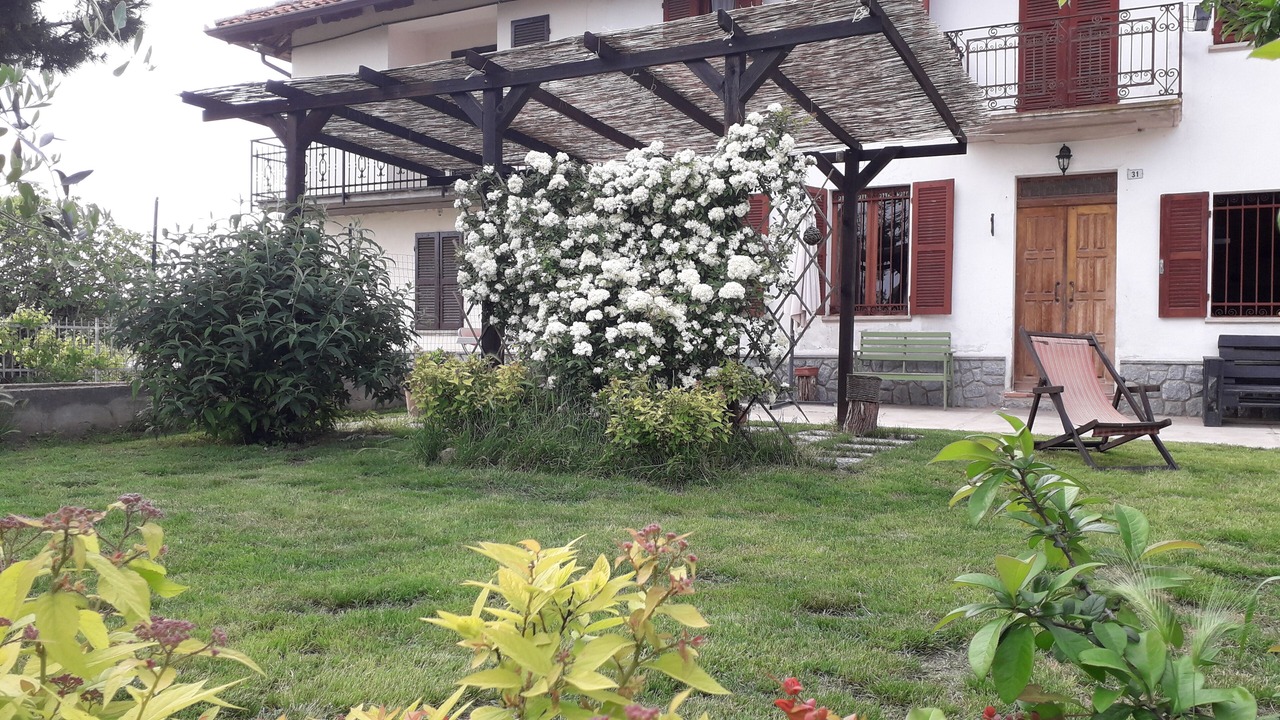 Photo of Outdoor in Vanara