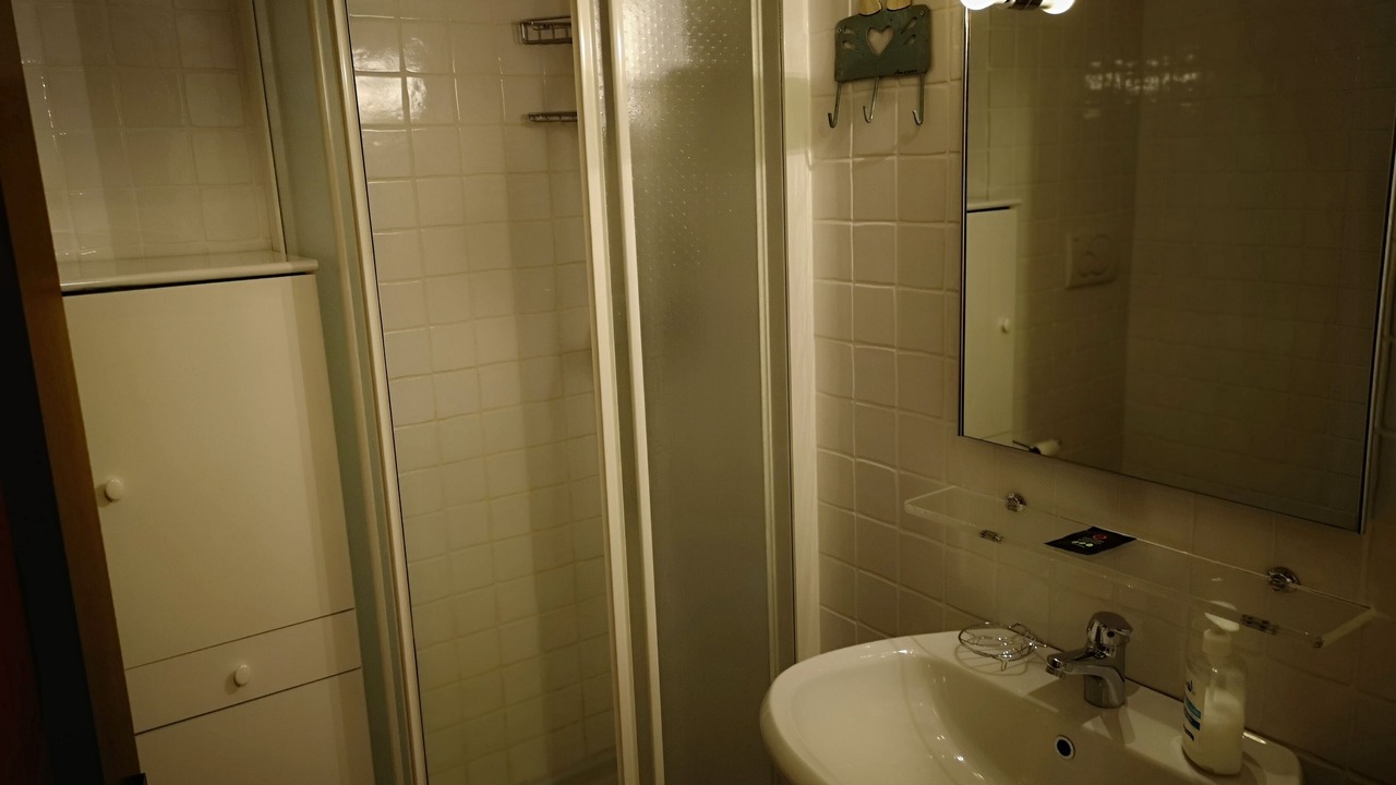 Photo of Bathroom in Entreves